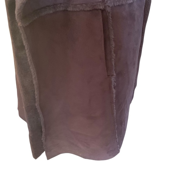 Fever Faux Fur Knit Sweater Vest Brown Medium - Picture 5 of 10